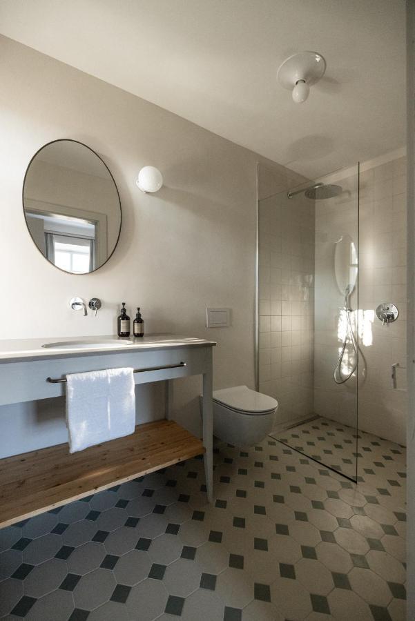 Smart Suites Kaltern - Apartments Am Kalterer See Caldaro Exterior foto